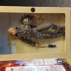 🏠 VINTAGE GI JOE Jane U.S. Army Helicopter Pilot 1997 Limited Edition Toy